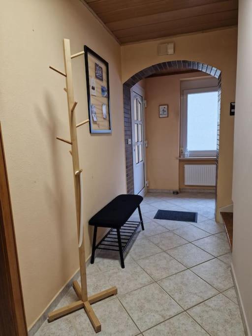 Grosszuegige Ferienwohnung 4+1 P. Büttelborn Buitenkant foto