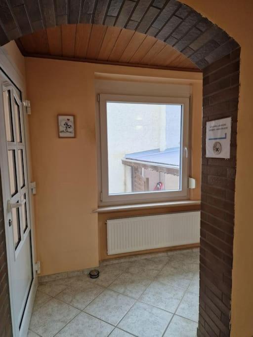 Grosszuegige Ferienwohnung 4+1 P. Büttelborn Buitenkant foto