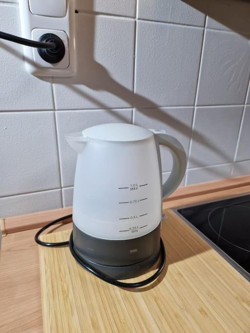 Grosszuegige Ferienwohnung 4+1 P. Büttelborn Buitenkant foto